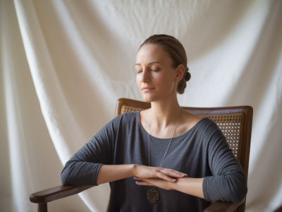 Routine matinale de 15 minutes pour améliorer la concentration et diminuer la fatigue mentale